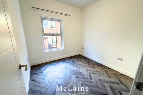 2 bedroom flat to rent, Peel Street, Luton