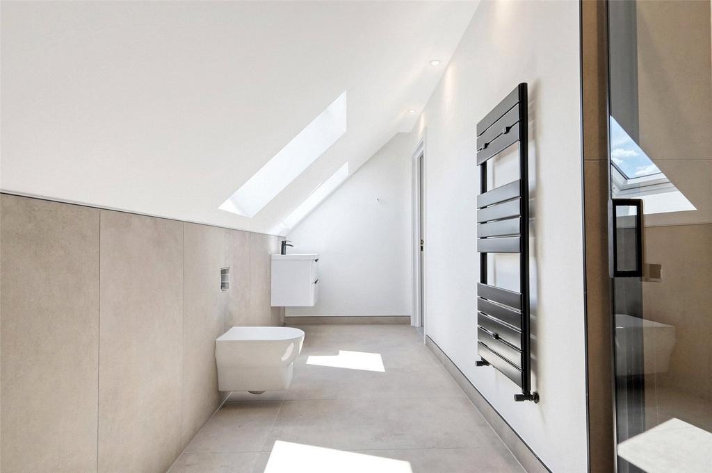 Example En Suite