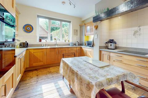 undefined, Hilltop, Dodford NN7