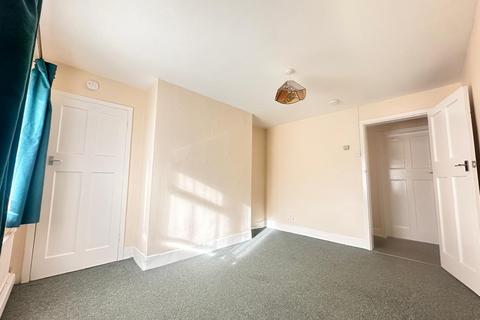 2 bedroom maisonette for sale, London W3