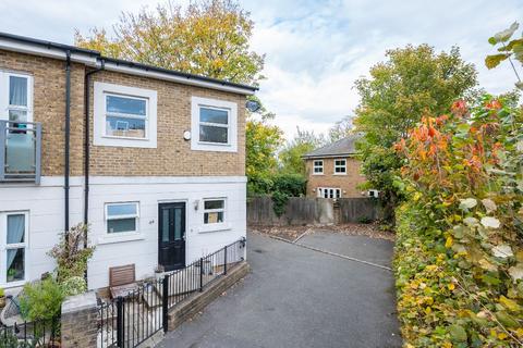 2 bedroom end of terrace house for sale, Candler Mews, Amyand Park Road, Twickenham