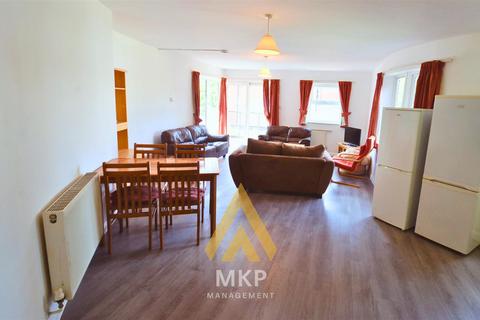 undefined, St. Stephens Court, Selly Oak, Birmingham B29