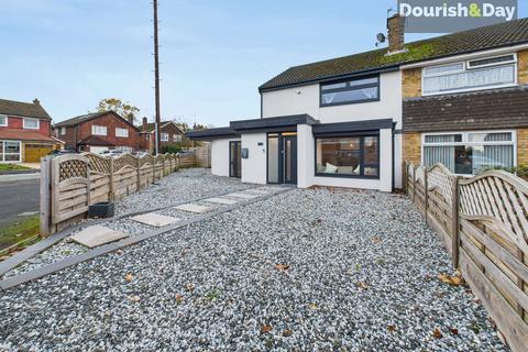 Widecombe Avenue, Stafford ST17