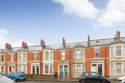 3 bedroom flat to rent, Hazelwood Avenue, Jesmond, Newcastle upon Tyne