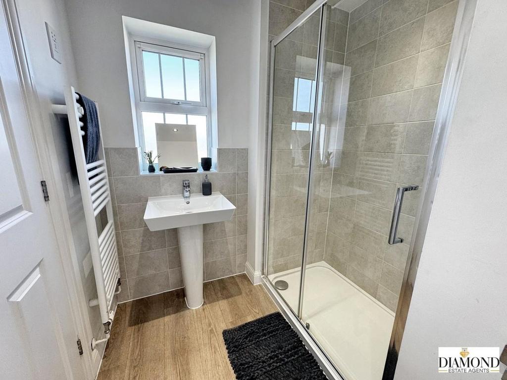 Ensuite Shower Room
