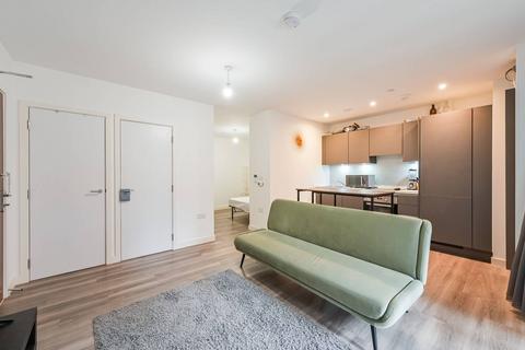 undefined, Pier Court, Plaistow, London, E13