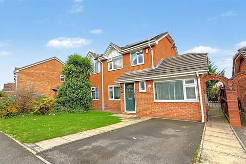 3 bedroom semi-detached house for sale, York Close, Birmingham B30