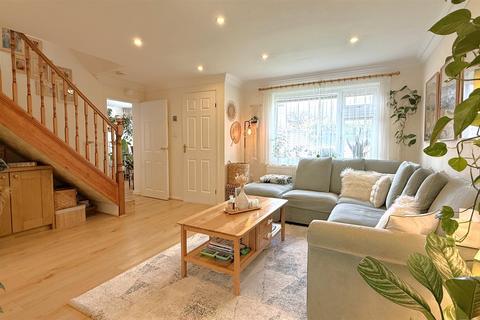 3 bedroom semi-detached house for sale, York Close, Birmingham B30