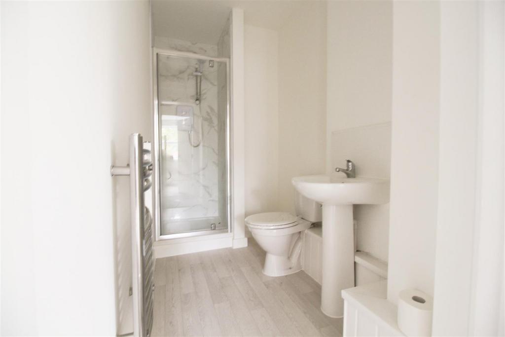 Shower room.jpg