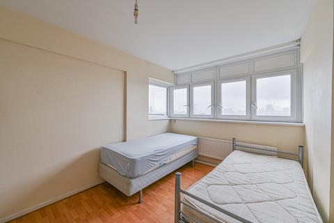 2 bedroom apartment to rent, Jepson House, Pearscroft Road, London