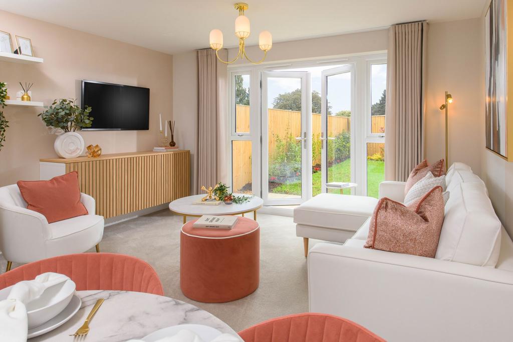 Norbury lounge with french doors to the back...