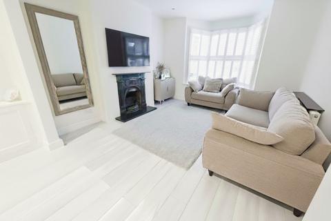 3 bedroom semi-detached house for sale, Godstone Road, Whyteleafe, CR3