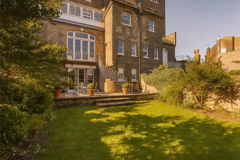 3 bedroom flat to rent, Grove Hall, West Grove, London, SE10