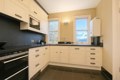 3 bedroom flat to rent, Grove Hall, West Grove, London, SE10