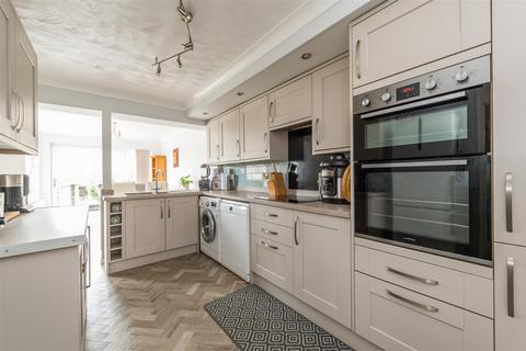 3 bedroom semi-detached bungalow for sale, Holcombe Crescent, Ipswich IP2