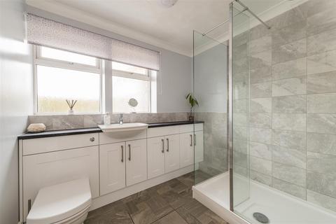 3 bedroom semi-detached bungalow for sale, Holcombe Crescent, Ipswich IP2