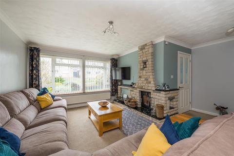 3 bedroom semi-detached bungalow for sale, Holcombe Crescent, Ipswich IP2