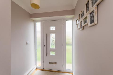 3 bedroom semi-detached bungalow for sale, Holcombe Crescent, Ipswich IP2