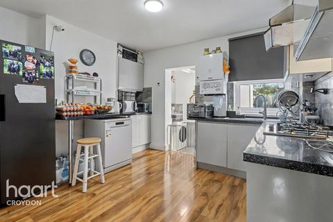 undefined, Whitehorse Road, Croydon