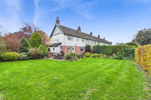 9 Lime Grove, Chinnor, OX39 4PN