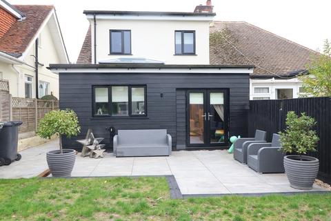 undefined, Oakwood Road, Rayleigh, SS6