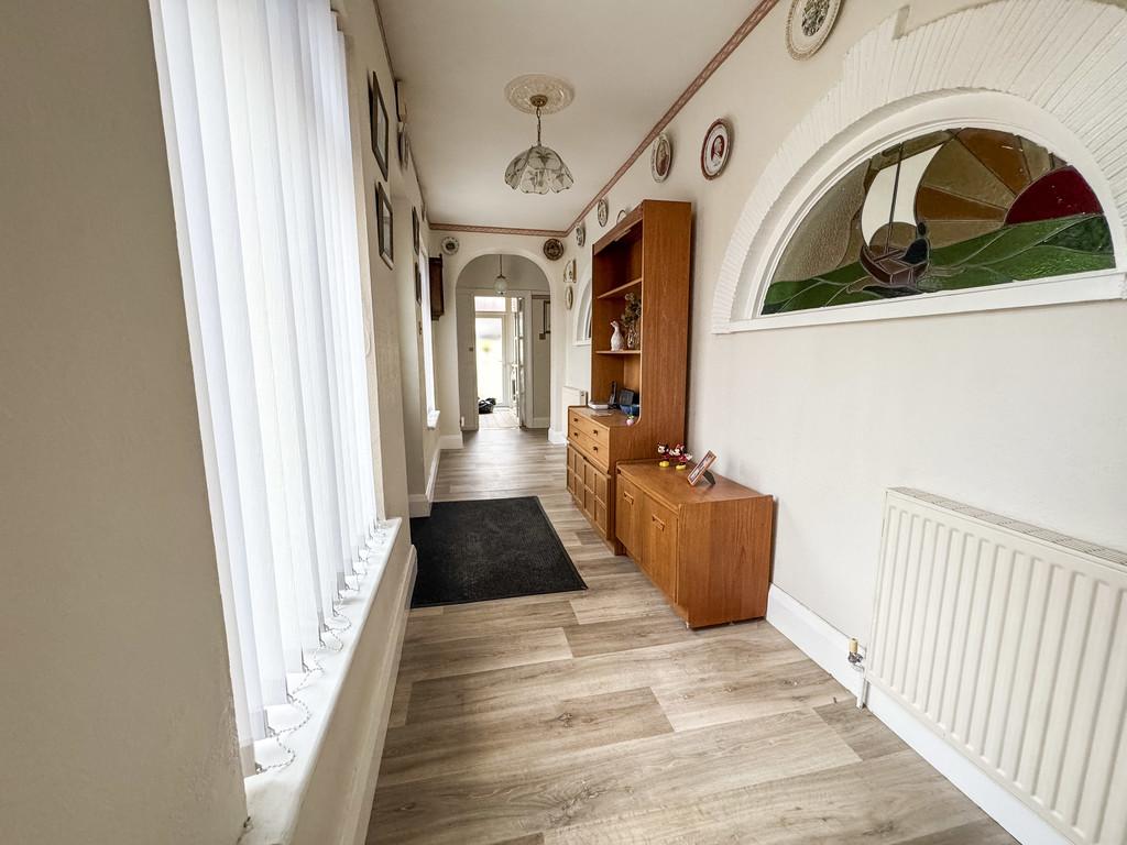 Hallway LR