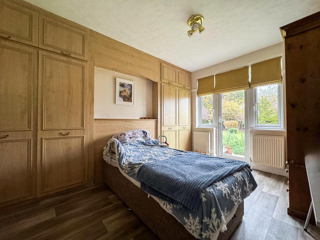 Bed 1