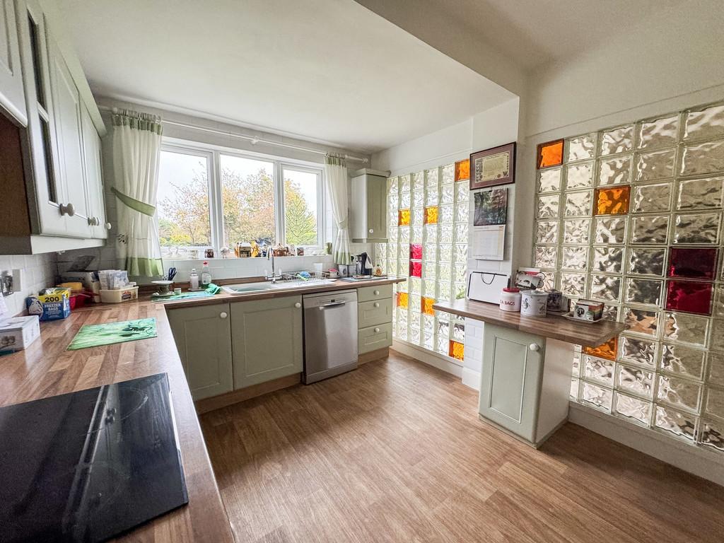 Kitchen LR 2
