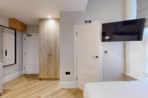 undefined, Draycott Avenue, London SW3