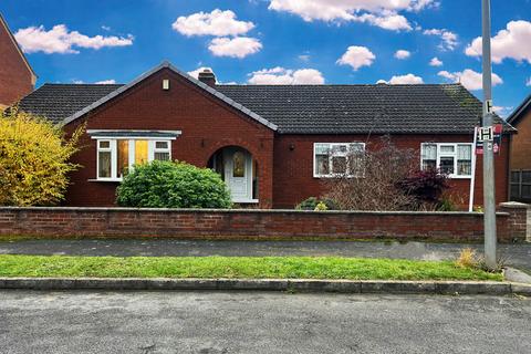 3 bedroom bungalow for sale, HEATHER Grove, Scunthorpe, DN16