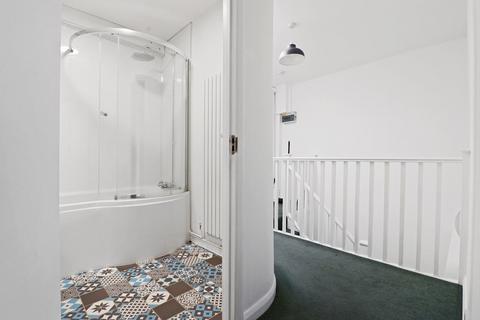 2 bedroom apartment to rent, Grange Road, Bermondsey