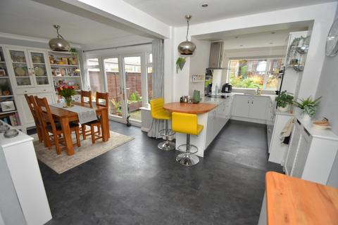 4 bedroom semi-detached house for sale, Causey Drive, Kip Hill, Stanley