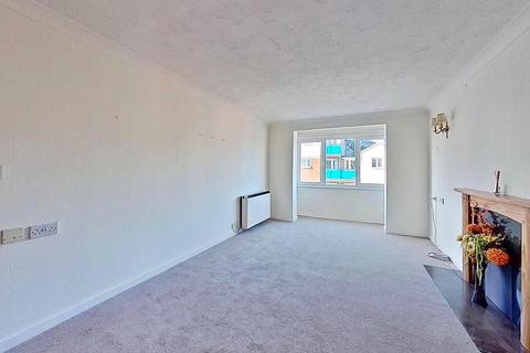 1 bedroom retirement property for sale, Parkside Court, Kings Road, Herne Bay, CT6 5RP