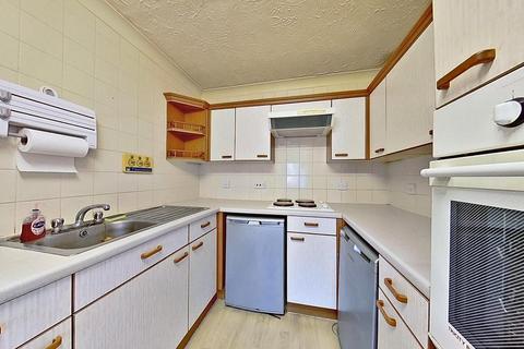 1 bedroom retirement property for sale, Parkside Court, Kings Road, Herne Bay, CT6 5RP