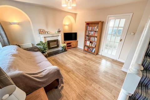 3 bedroom semi-detached house for sale, Pen Y Cae Close, Gobowen, Oswestry