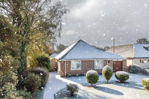 3 bedroom bungalow for sale, Clayhill Road, Reading RG7