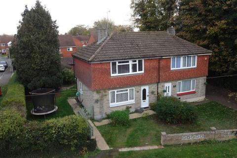 undefined, Park Road North, Houghton Regis, Dunstable, Bedfordshire, LU5