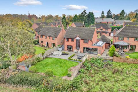 4 bedroom detached house for sale, Mansion Drive, Burntwood WS7