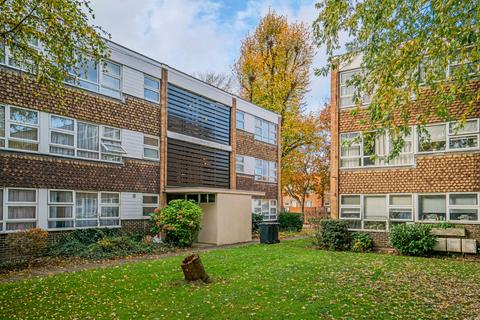 2 bedroom apartment for sale, Bucklands Road, Teddington, TW11