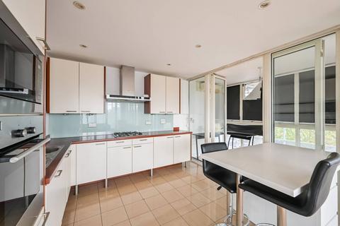 Eastern Quay Apartments, Royal Docks, London, E16