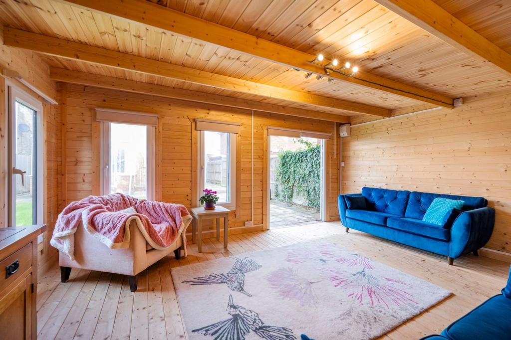 Log Cabin