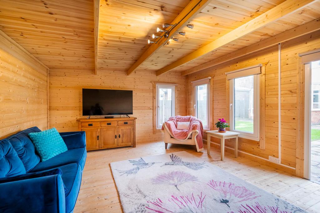 Log Cabin