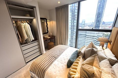 1 bedroom property for sale, Marsh Wall, London E14