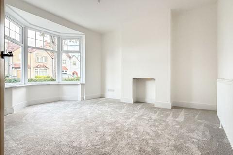 3 bedroom semi-detached house for sale, Orchard Road, Hull HU4