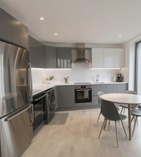 2 bedroom flat to rent, Gloucester Terrace, London W2