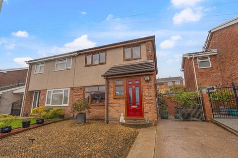undefined, Clos-Yr-Eirin, Bridgend, CF31