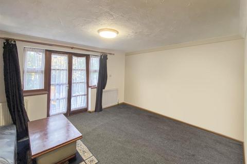 1 bedroom flat for sale, Gledwood Drive, Hayes