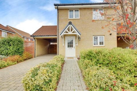 St. Lukes Way, Wickford, SS11