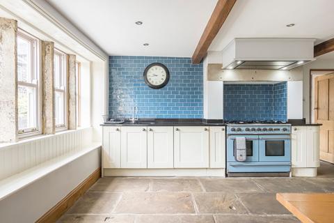 4 bedroom cottage for sale, Out Lane, Holmfirth HD9