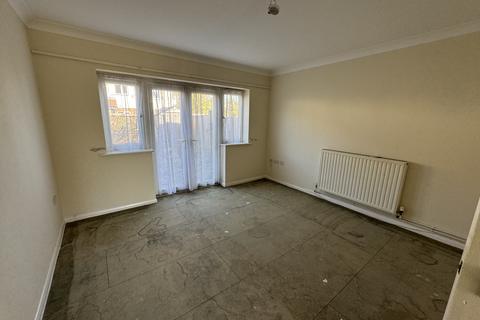 2 bedroom terraced house for sale, 2 Hurst Court, Halfway Road, Minster on Sea, Sheerness, Kent ME12 3AA